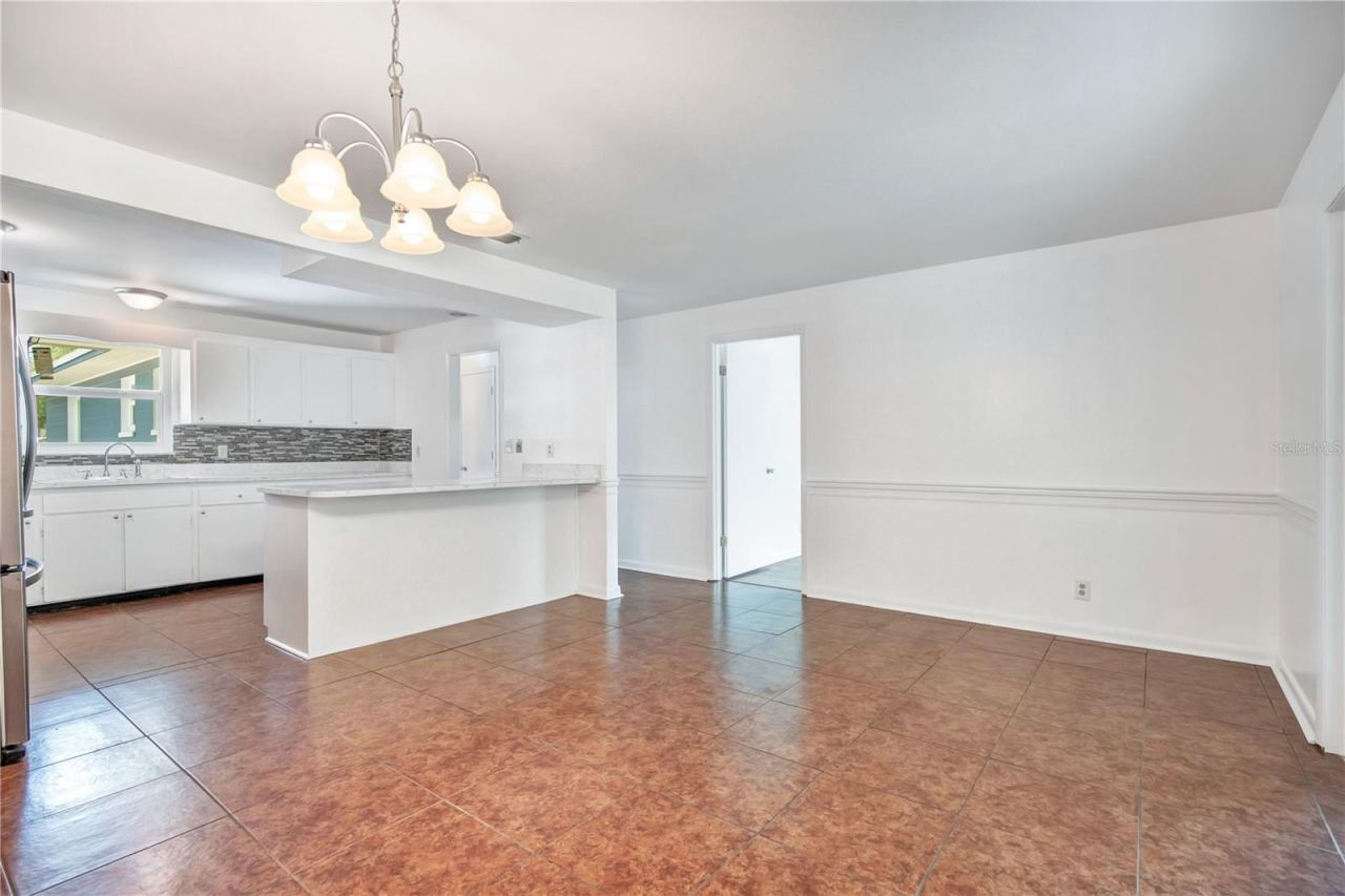 Photo 4 of 236 Mcintosh Rd, Ormond Beach, FL 32174