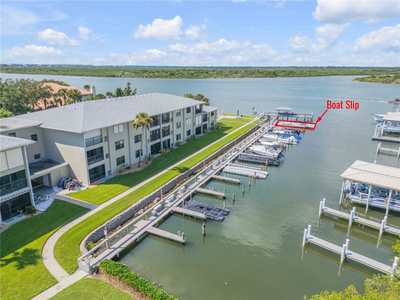 Photo 2 of 2100 N Peninsula Ave #305, New Smyrna Beach, FL 32169