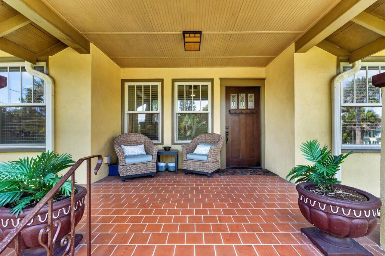 Photo 4 of 220 Riverview Blvd, Daytona Beach, FL 32118