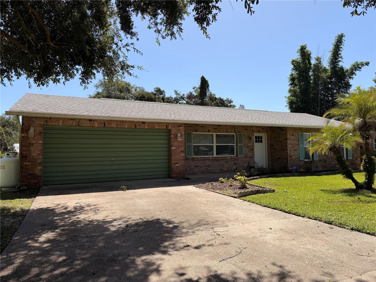 Photo 3 of 2513 Orange Tree Dr, Edgewater, FL 32141