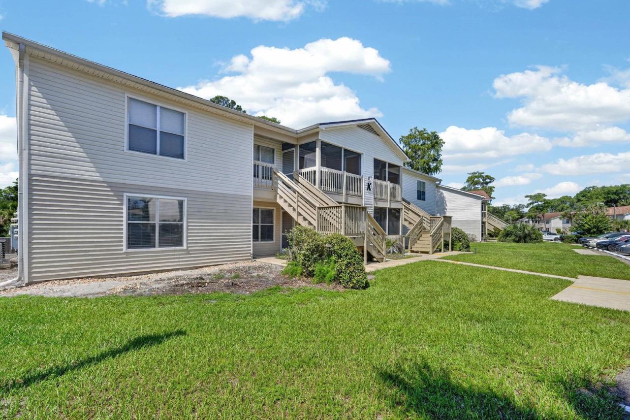Photo 3 of 1600 Big Tree Rd #k1, Daytona Beach, FL 32119