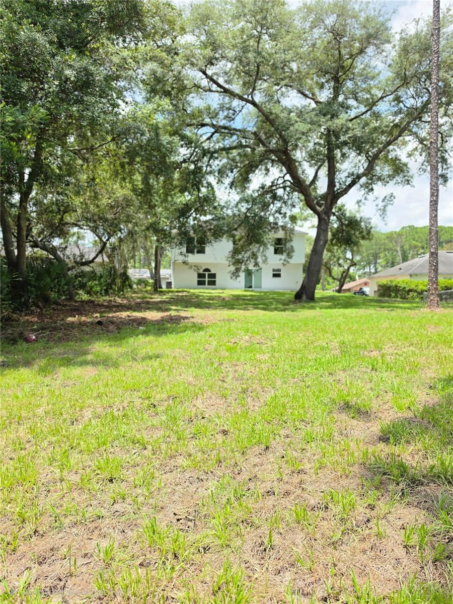 Photo 3 of 2861 Blackburn Ave, Deltona, FL 32738