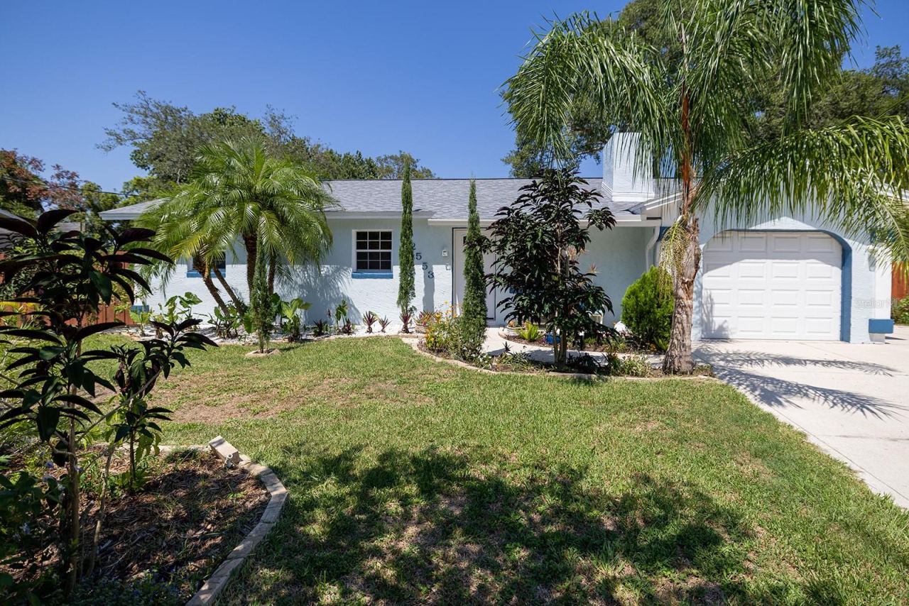 Photo 2 of 2553 Nordman Ave, New Smyrna Beach, FL 32168