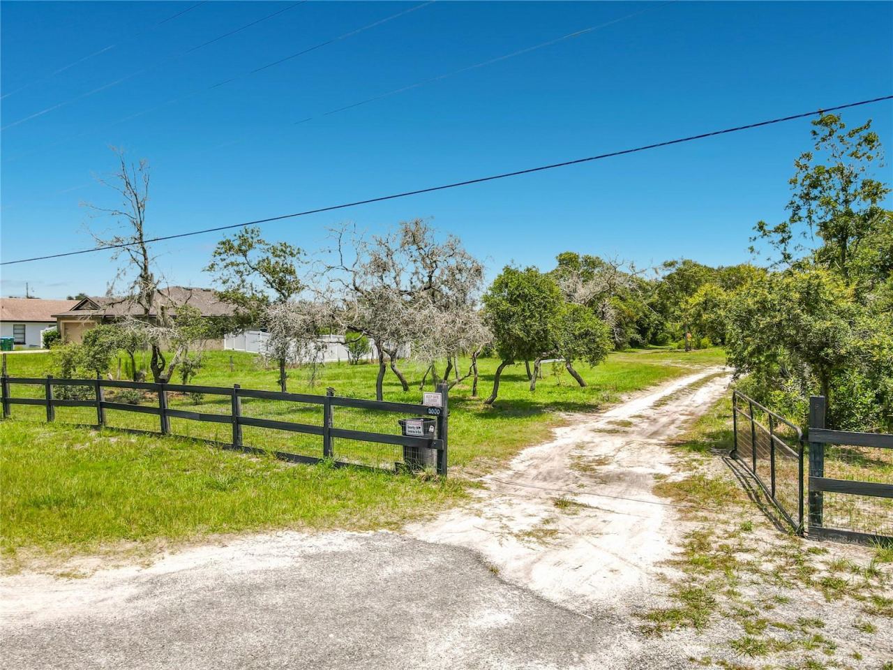 Photo 2 of 3000 Lockwood Blvd, Deltona, FL 32738