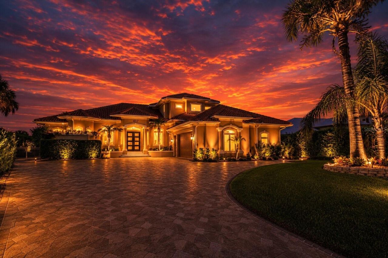 Photo 2 of 417 Quay Assisi, New Smyrna Beach, FL 32169