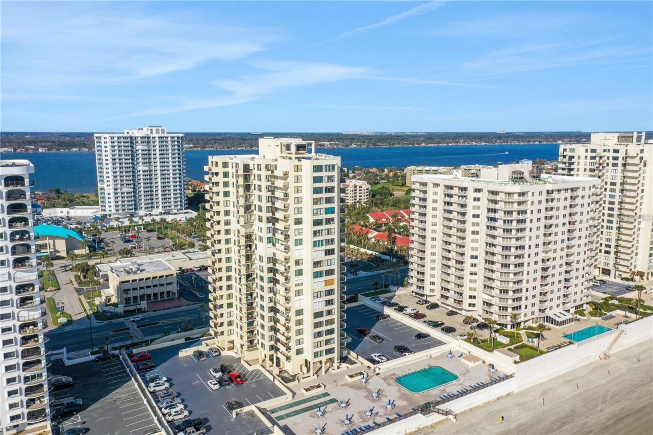 Photo 3 of 2987 S Atlantic Ave #205, Daytona Beach Shores, FL 32118