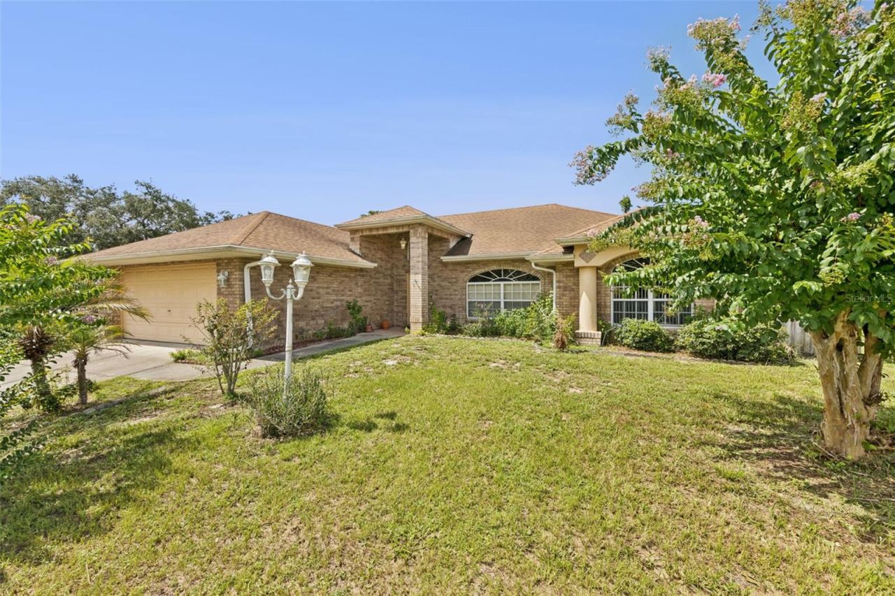 Photo 2 of 2270 Carson Ln, Deltona, FL 32738