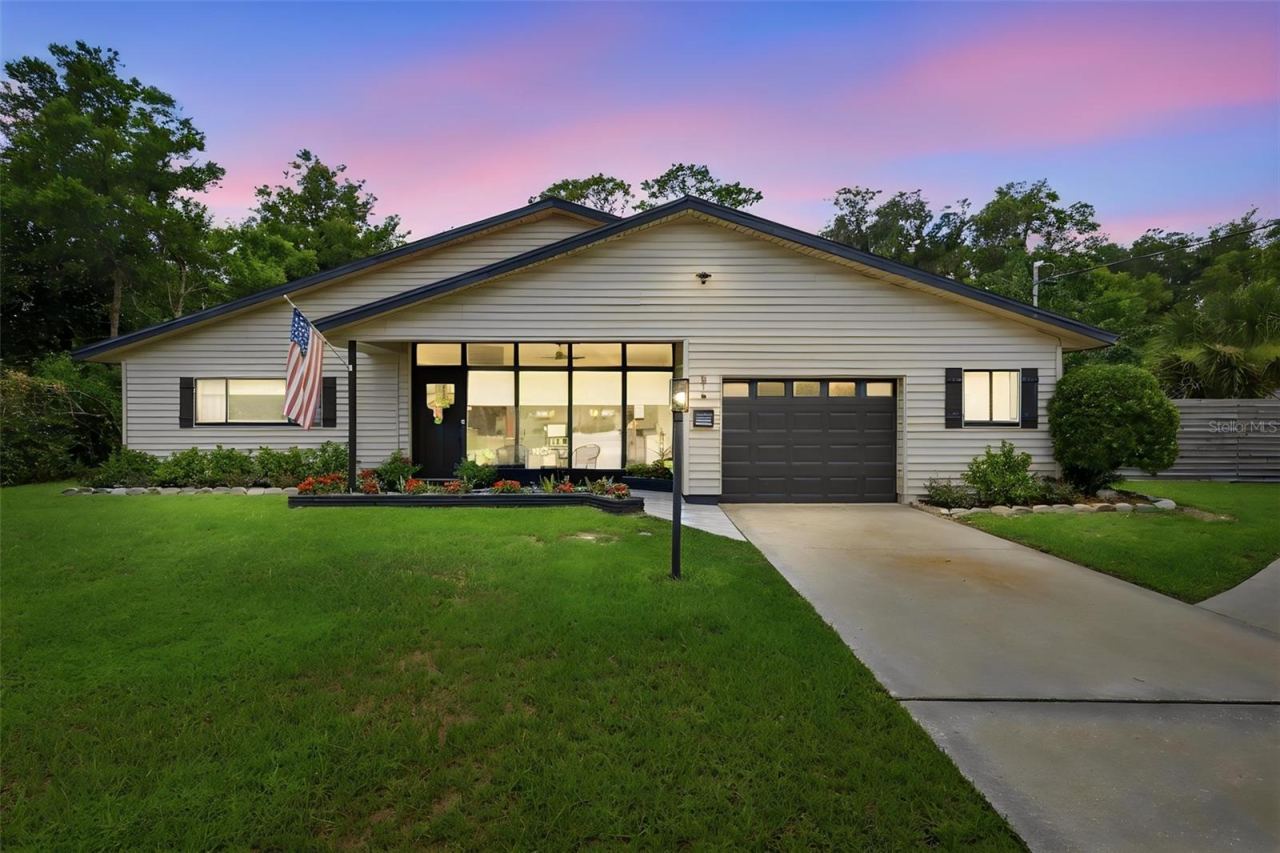 Photo 3 of 516 N Mcdonald Ave, Deland, FL 32724