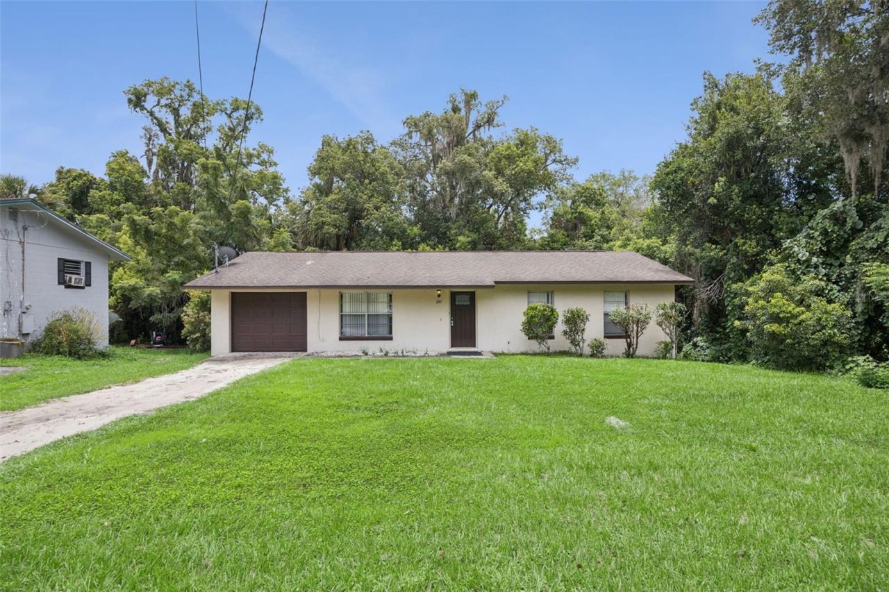 Photo 2 of 397 S Orange Ave, Orange City, FL 32763