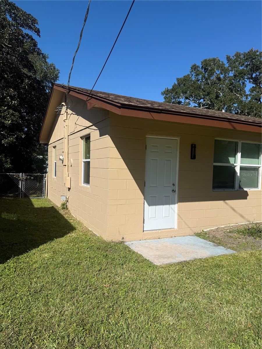 Photo 2 of 305 Ann St, Edgewater, FL 32132