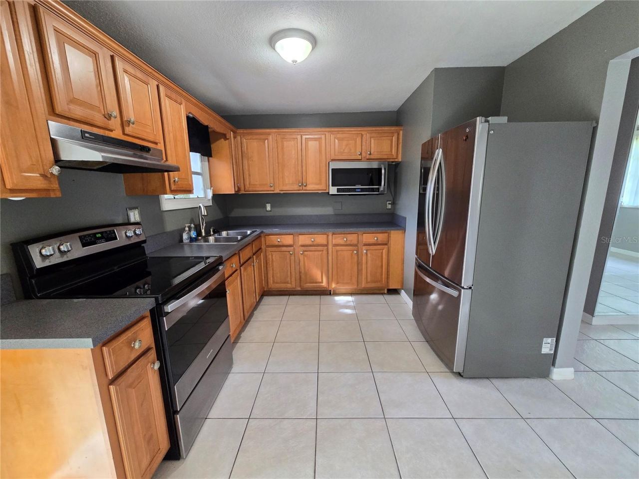 Photo 2 of 2022 Brian Ave, South Daytona, FL 32119