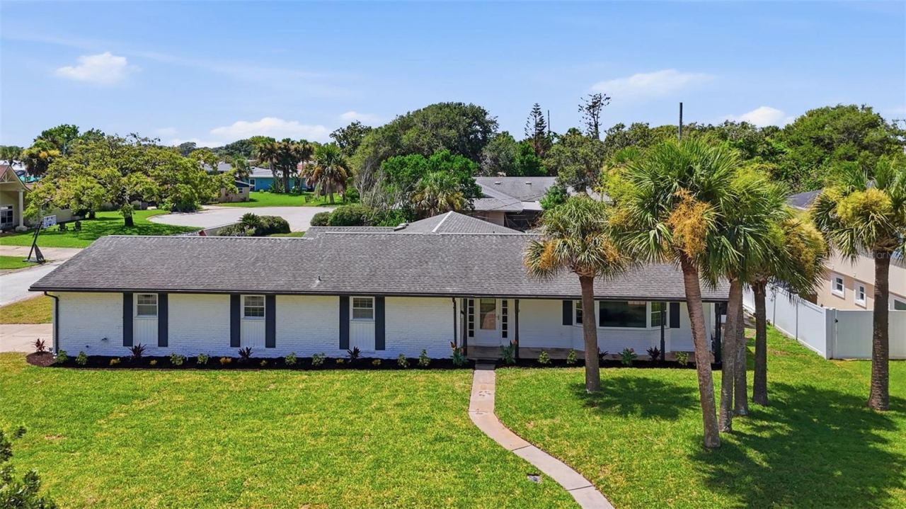 Photo 2 of 102 Ann Rustin Dr, Ormond Beach, FL 32176