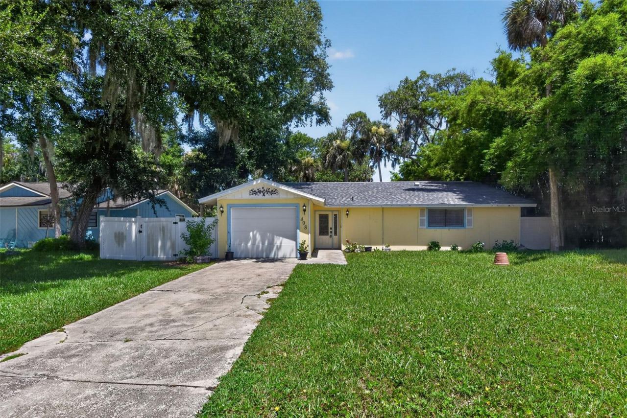 Photo 2 of 408 Palm Ave, Ormond Beach, FL 32174