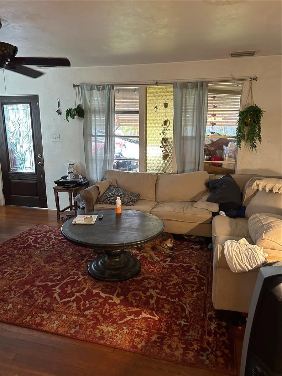 Photo 3 of 165 15th St, Holly Hill, FL 32117