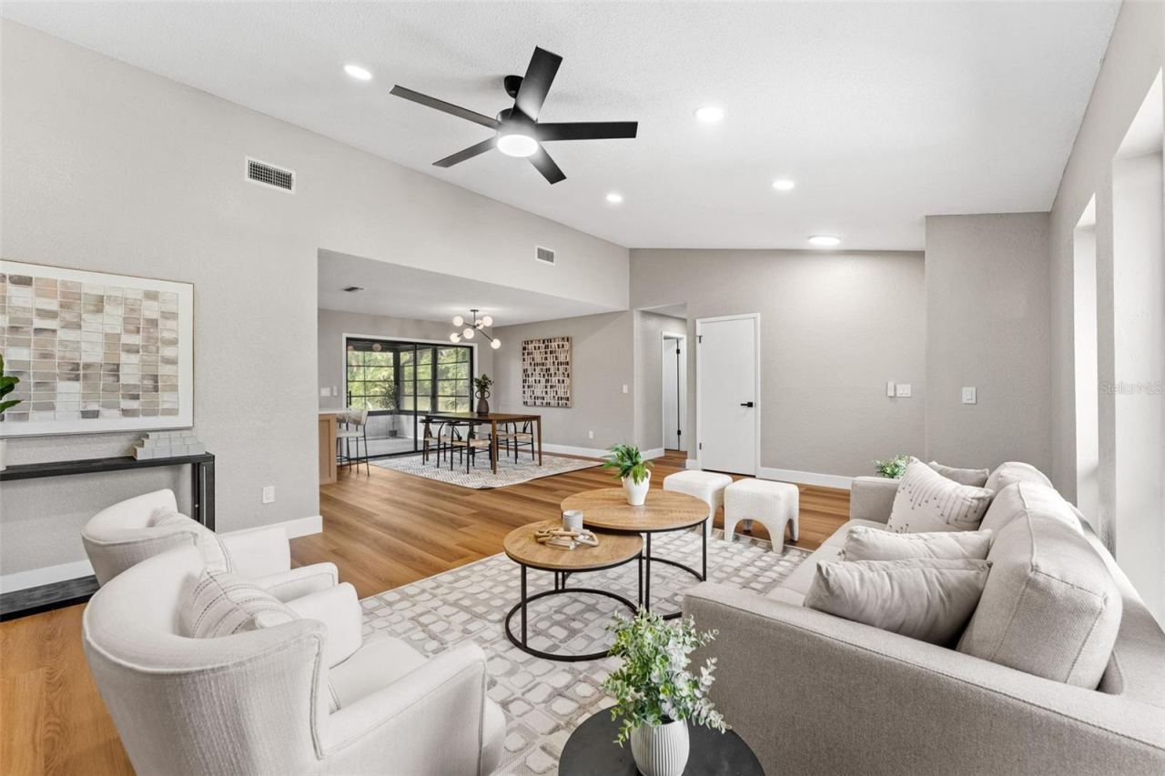 Photo 3 of 117 Poinciana Rd, Edgewater, FL 32141