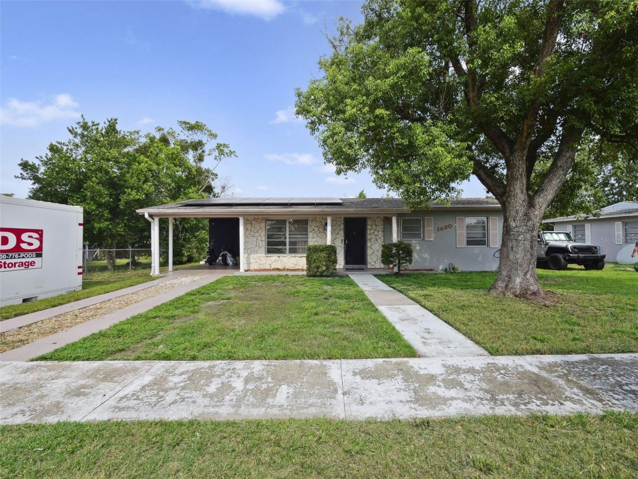 Photo 2 of 1460 E Lombardy Dr, Deltona, FL 32725