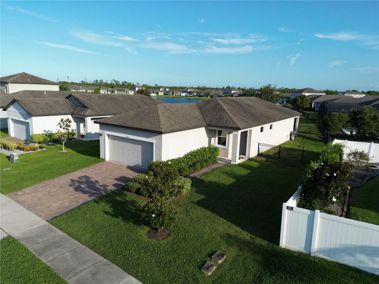 Photo 2 of 722 Ladyfish Ln, New Smyrna Beach, FL 32168