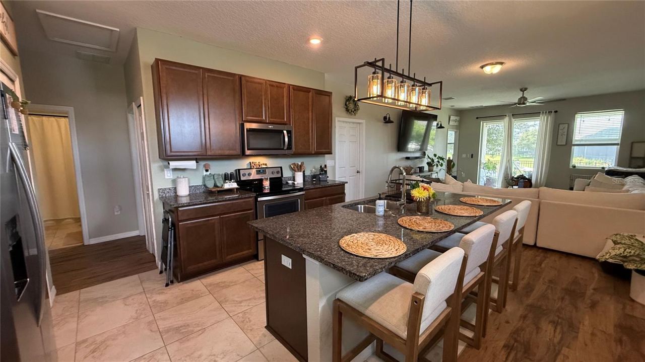 Photo 3 of 722 Ladyfish Ln, New Smyrna Beach, FL 32168