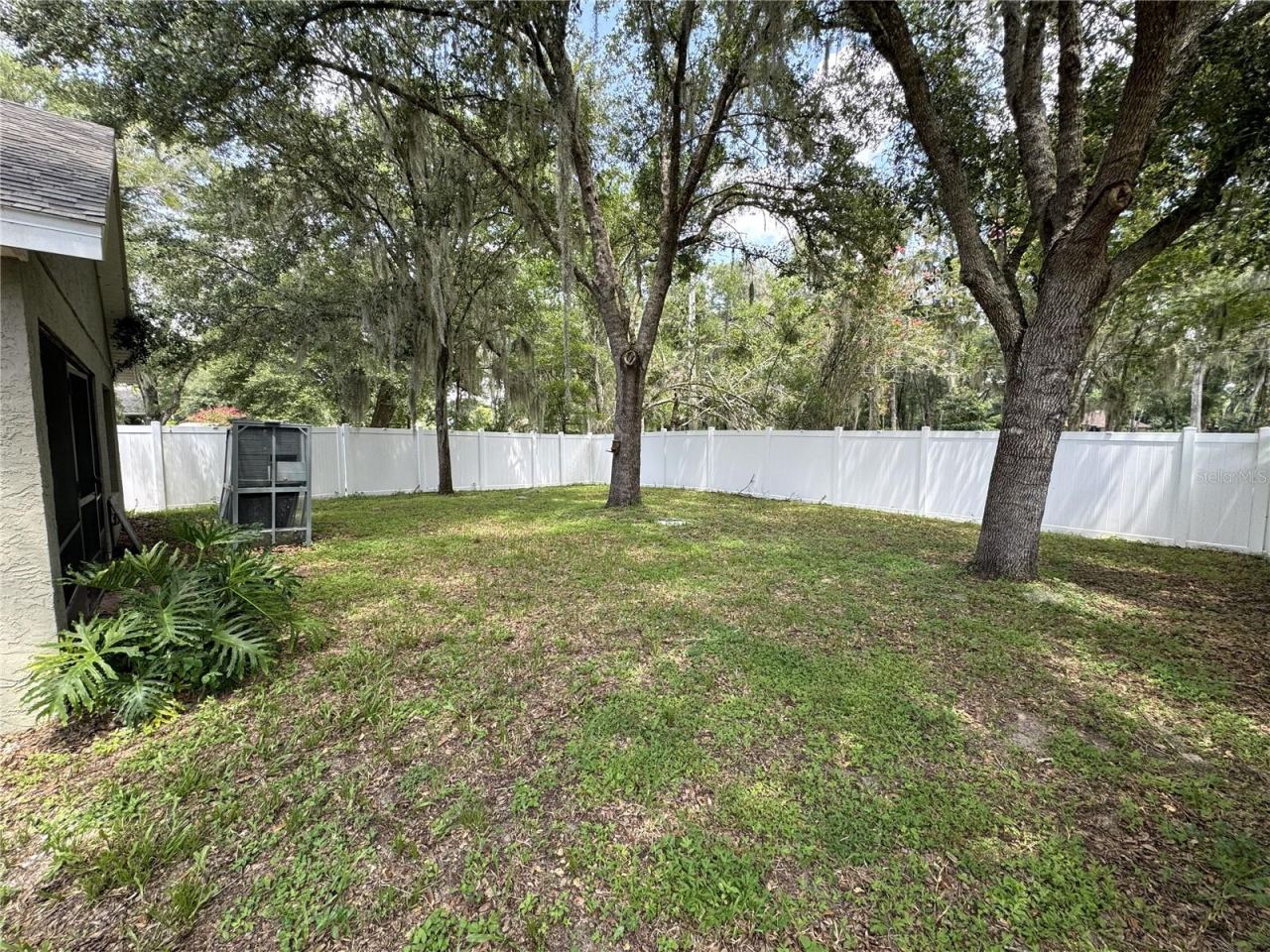 Photo 3 of 1209 Bramley Ln, Deland, FL 32720