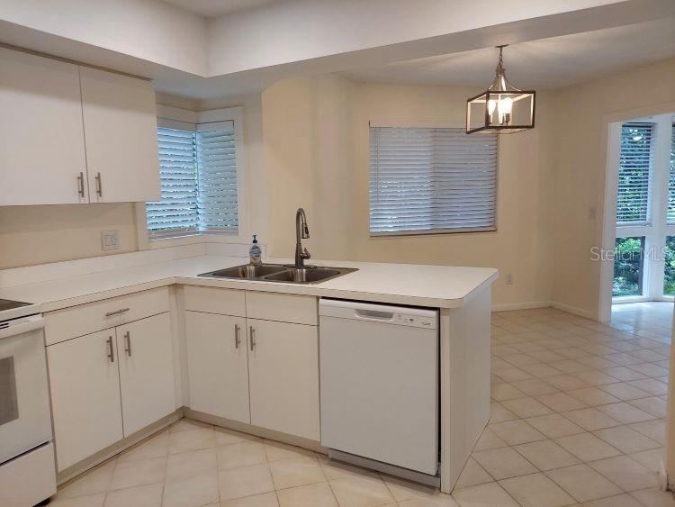 Photo 5 of 10 Masters Ct, Palm Coast, FL 32137