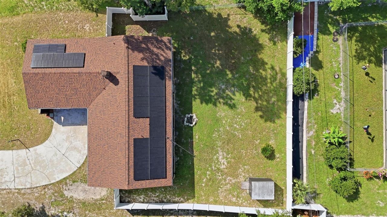 Photo 2 of 1441 Ne Old Mill Dr, Deltona, FL 32725