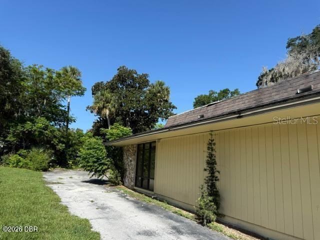 Photo 3 of 236 N Frederick Ave, Daytona Beach, FL 32114