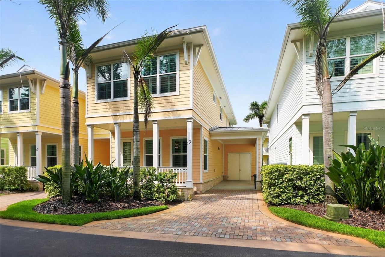 Photo 2 of 13 Old Feger Dr #13, New Smyrna Beach, FL 32169
