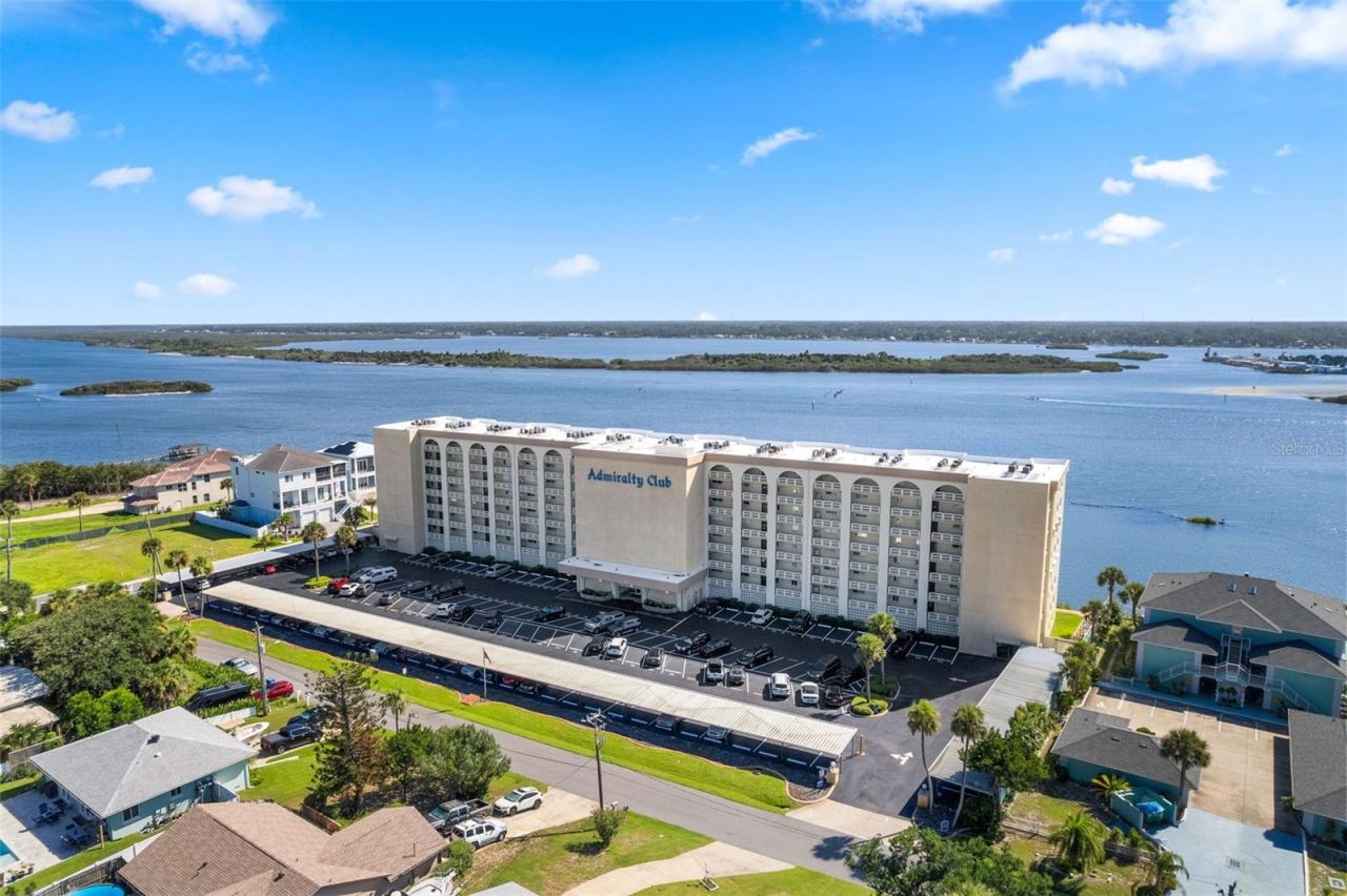 3606 S Peninsula Dr #102, Port Orange, FL 32127