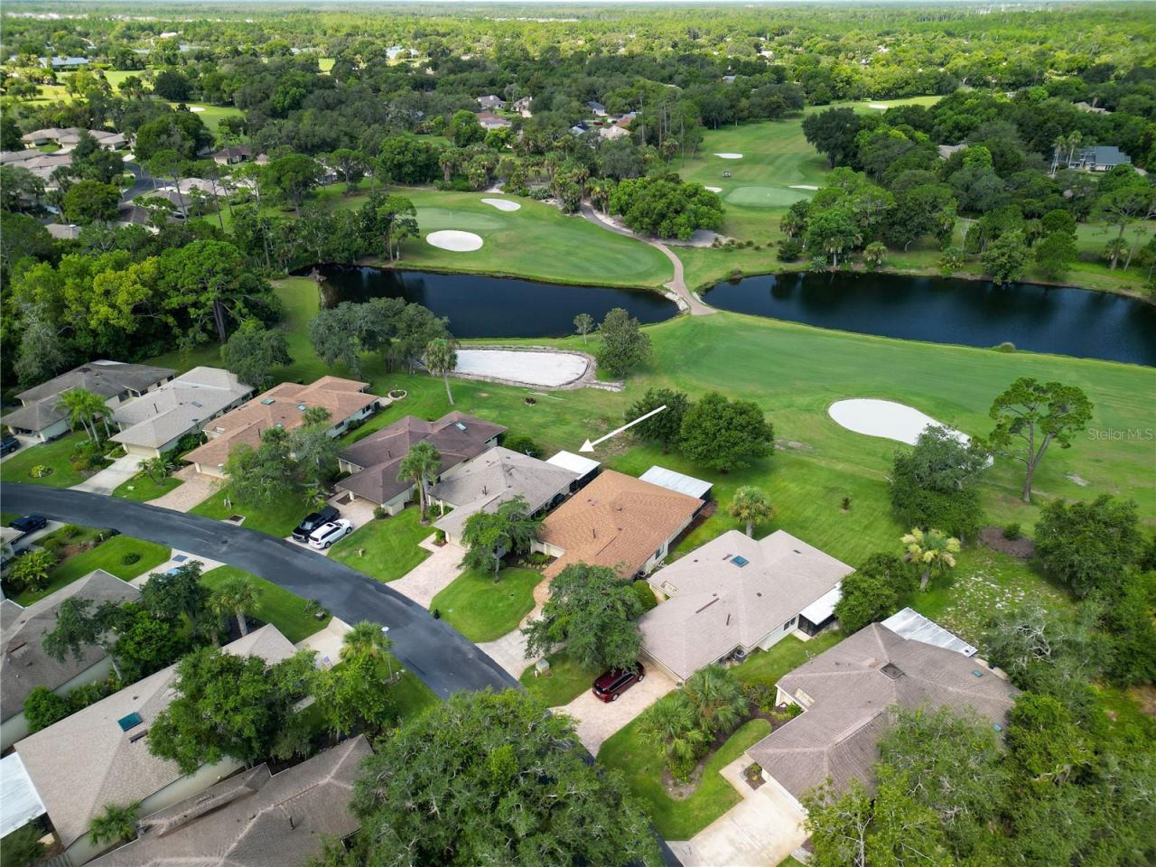Photo 2 of 218 Canterbury Cir, New Smyrna Beach, FL 32168