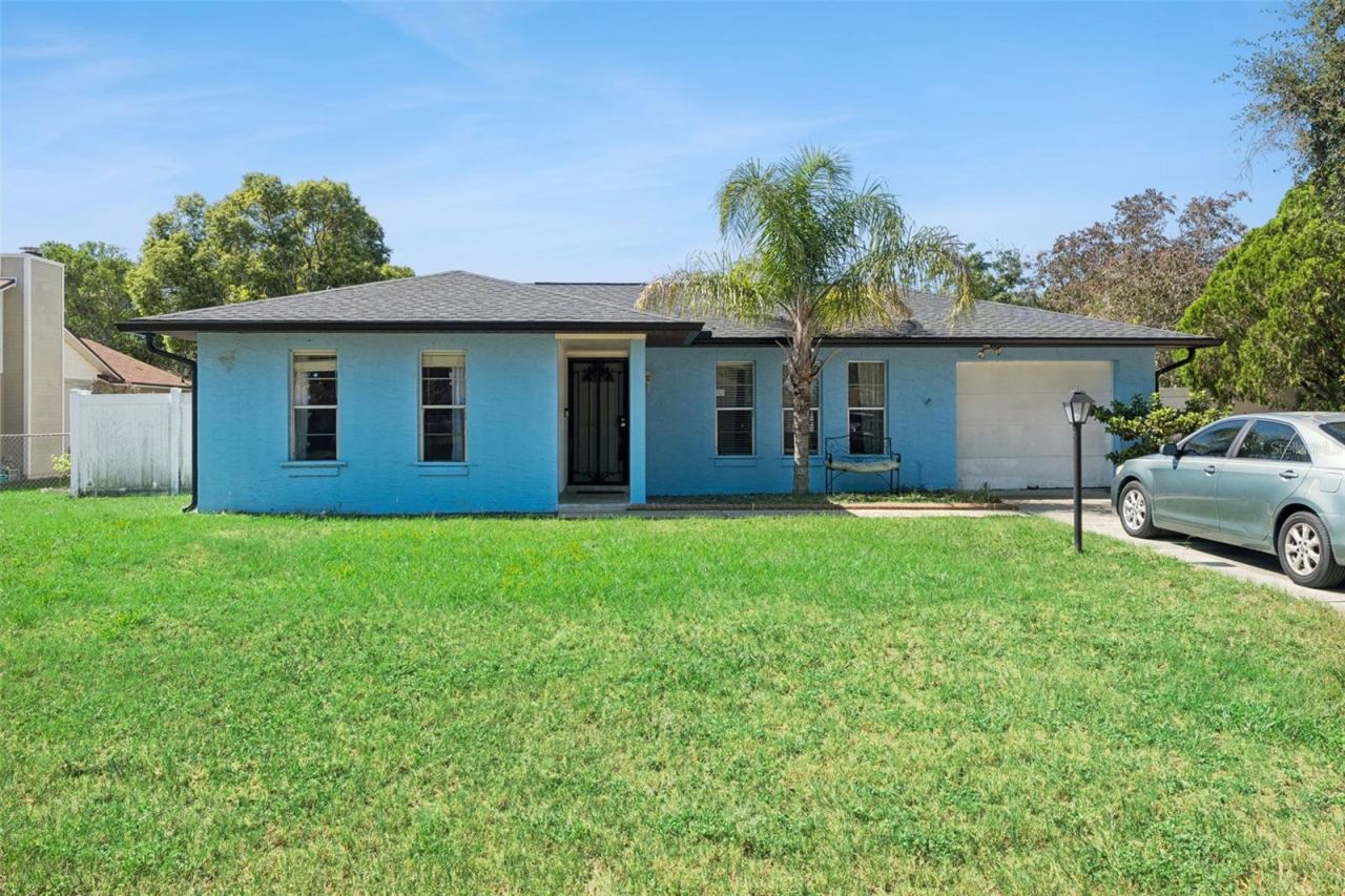 1065 Falcon St, Deltona, FL 32725