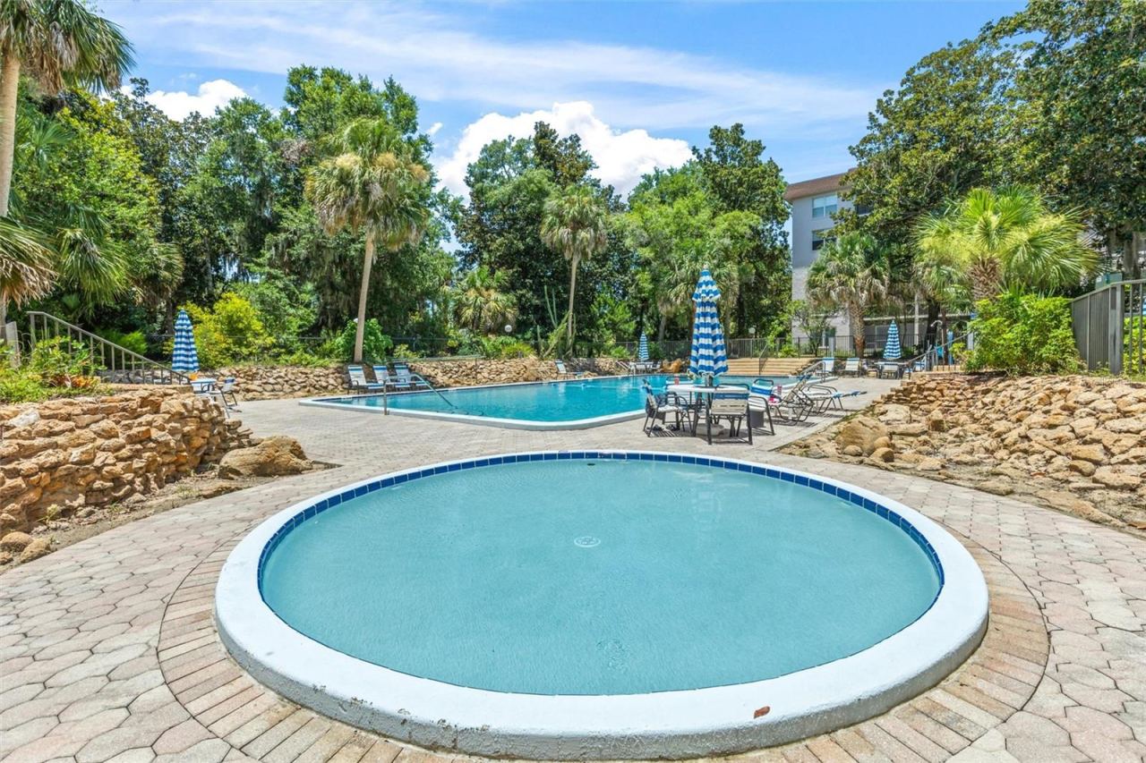 Photo 4 of 640 N Nova Rd #209, Ormond Beach, FL 32174