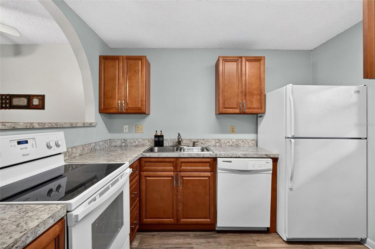 Photo 5 of 640 N Nova Rd #209, Ormond Beach, FL 32174