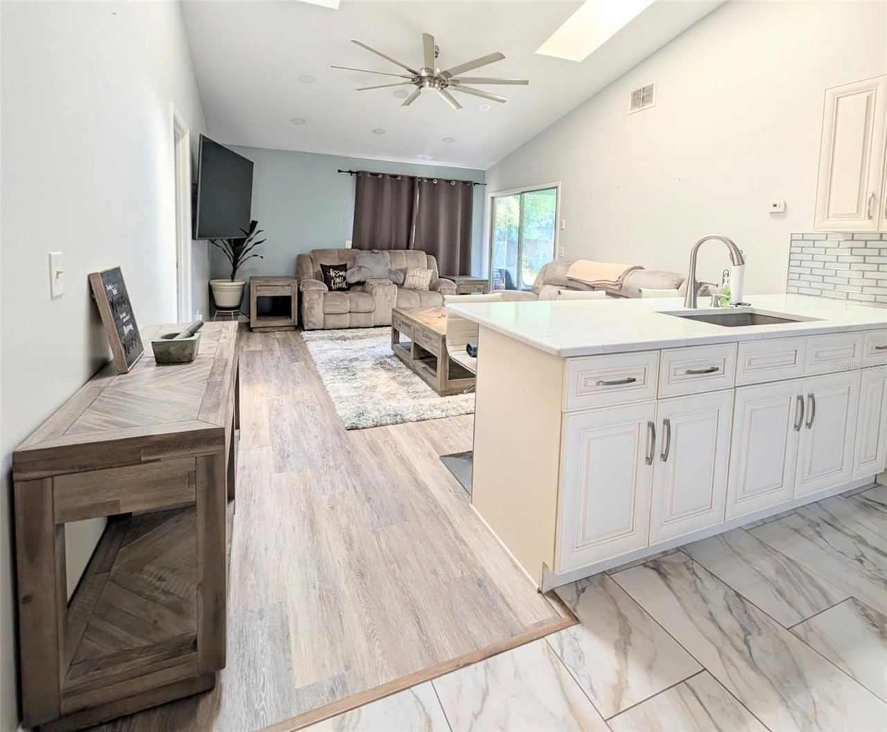 Photo 3 of 3140 Wainwright St, Deltona, FL 32738