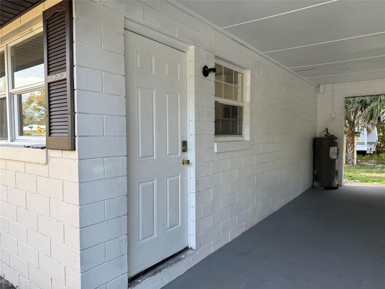 Photo 3 of 5135-5129 Upson Ave, De Leon Springs, FL 32130