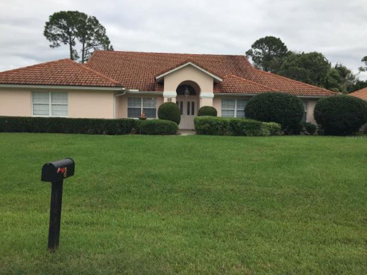 8 Sutton Ct, Palm Coast, FL 32164