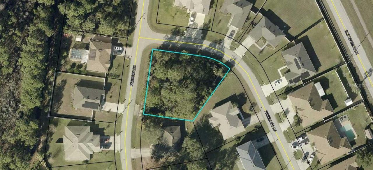 2 Freeland Ln, Palm Coast, FL 32137