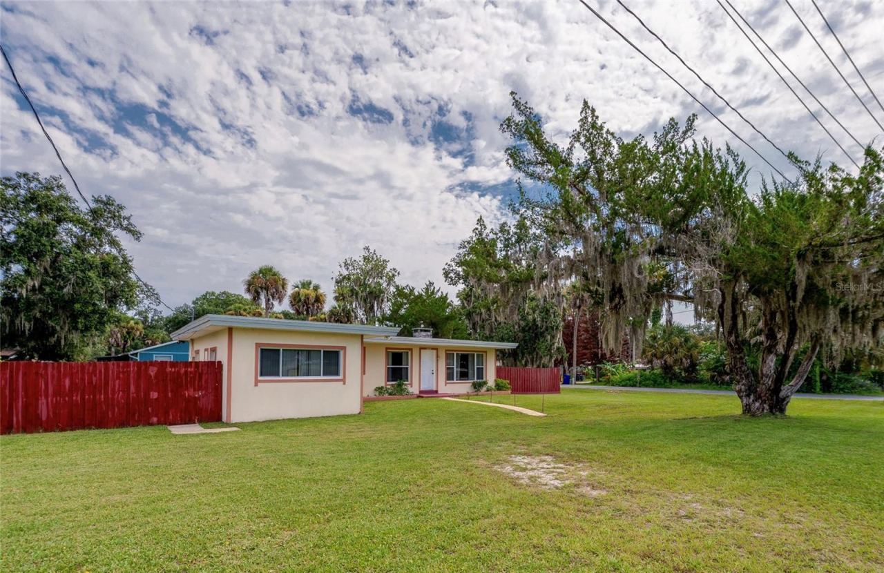 1101 16th St, Edgewater, FL 32132