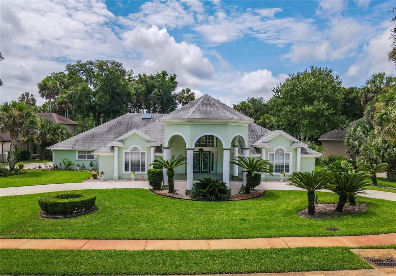 Photo 2 of 1308 Wicklow Ln, Ormond Beach, FL 32174