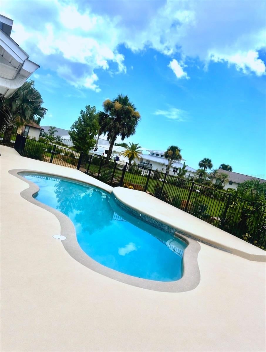 Photo 3 of 1 Harris Cir, Edgewater, FL 32141