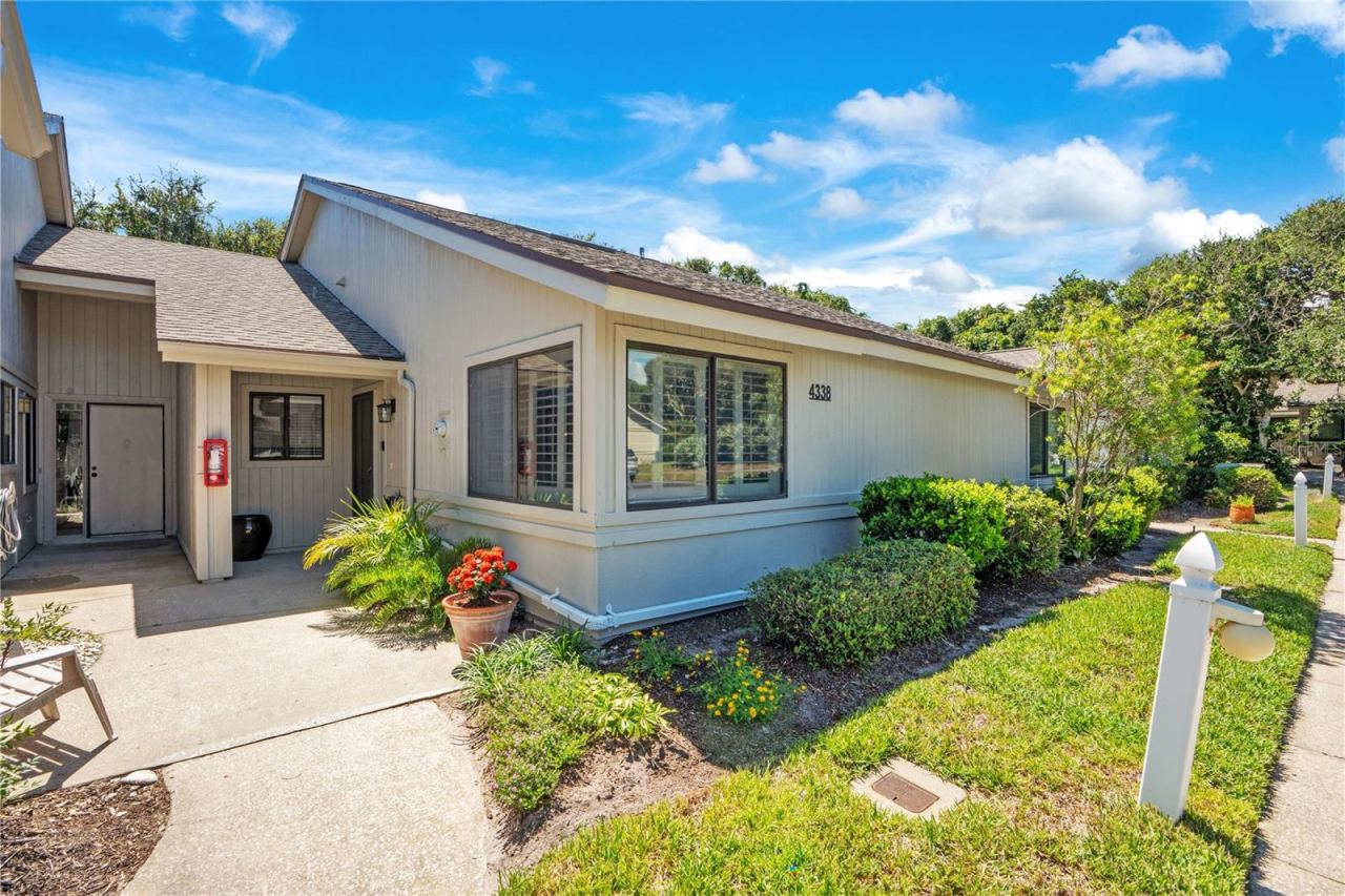 Photo 3 of 4338 Sea Mist Dr, New Smyrna Beach, FL 32169