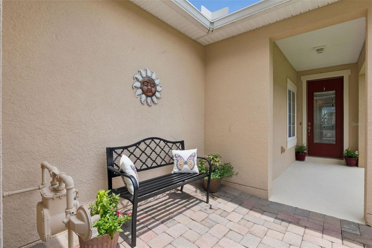 Photo 3 of 1381 Abbot Way, Deland, FL 32724