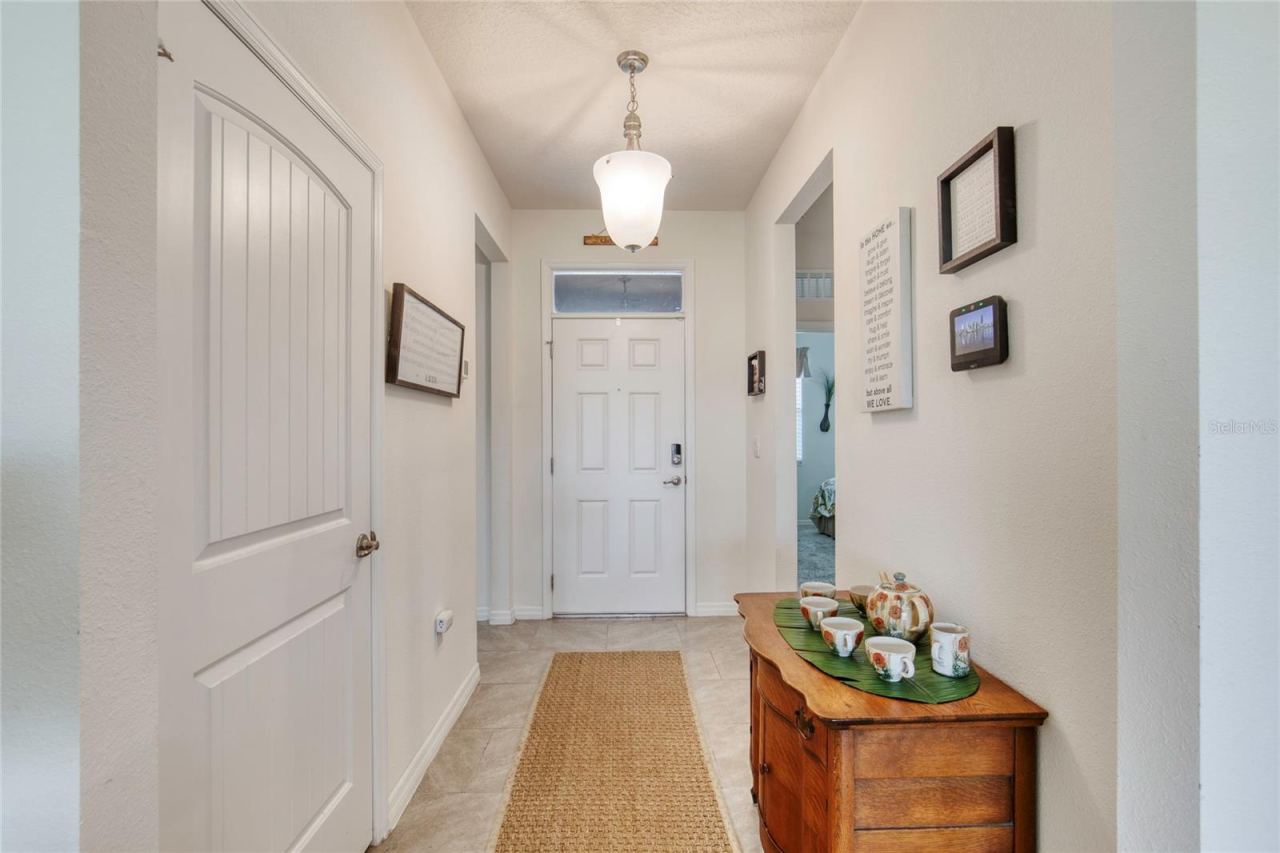Photo 3 of 6 Fox Lair Ct, Ormond Beach, FL 32174