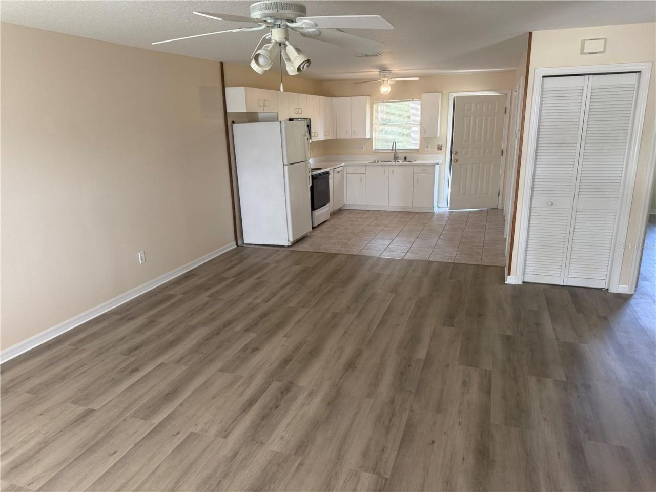 Photo 3 of 2225 India Palm Dr, Edgewater, FL 32141