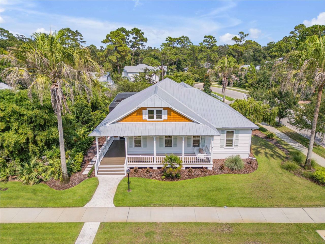 Photo 2 of 1902 Kings End, New Smyrna Beach, FL 32168