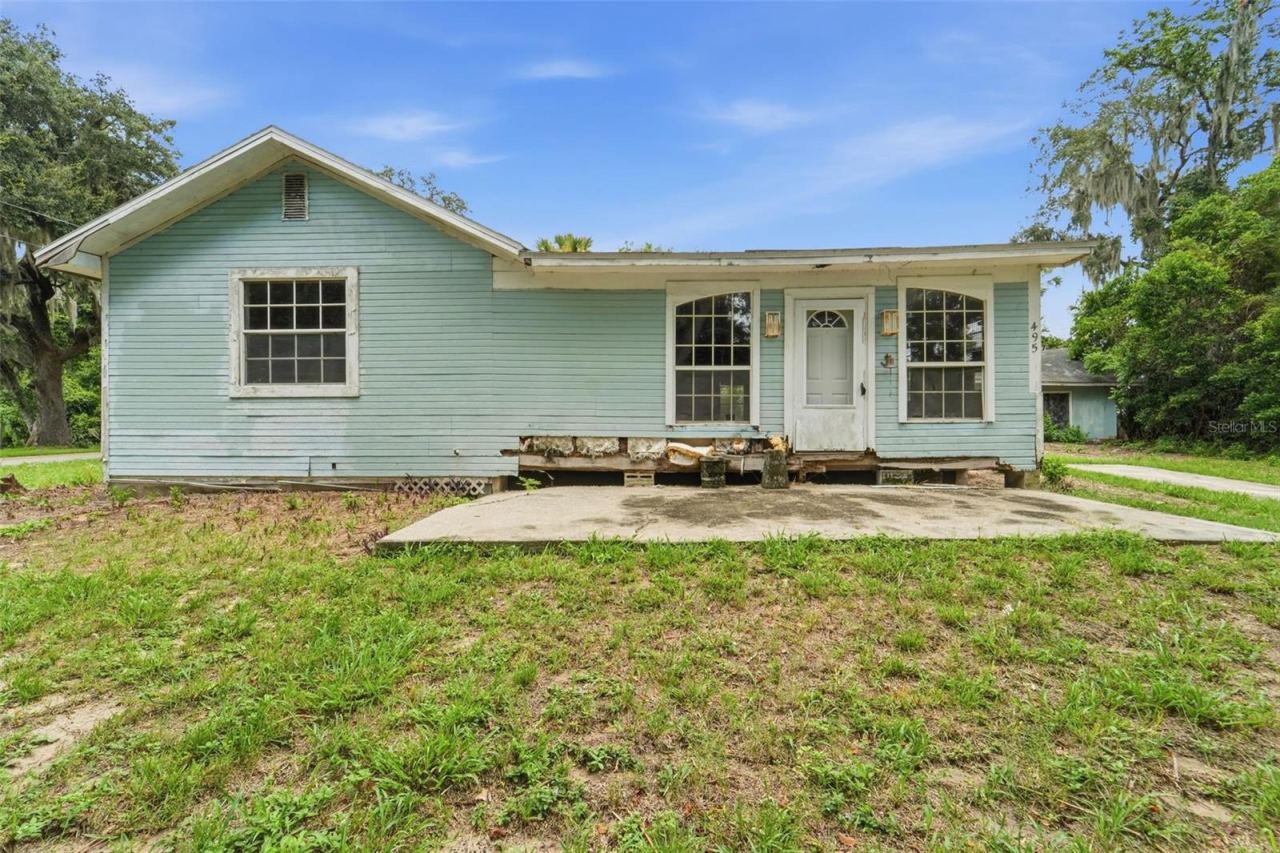 495 North St, De Leon Springs