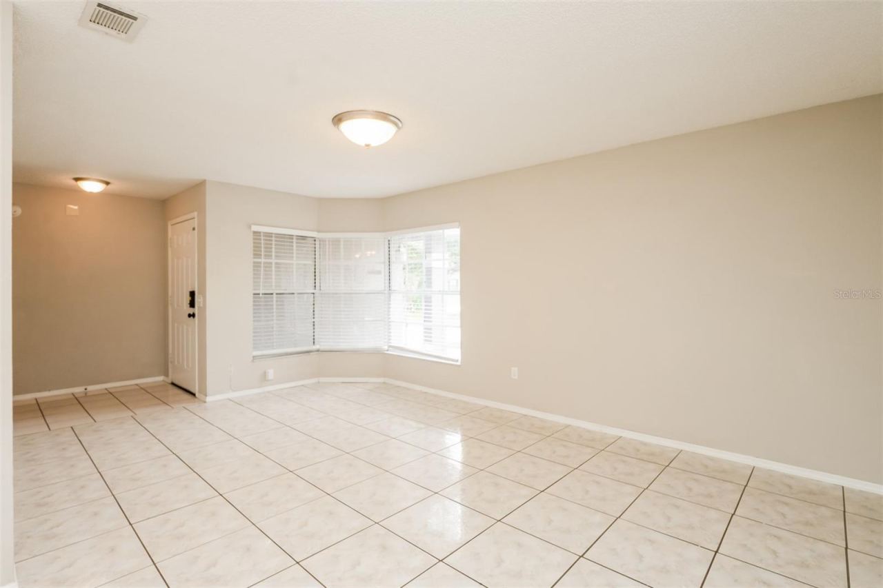 Photo 3 of 2680 Sweet Springs St, Deltona, FL 32738