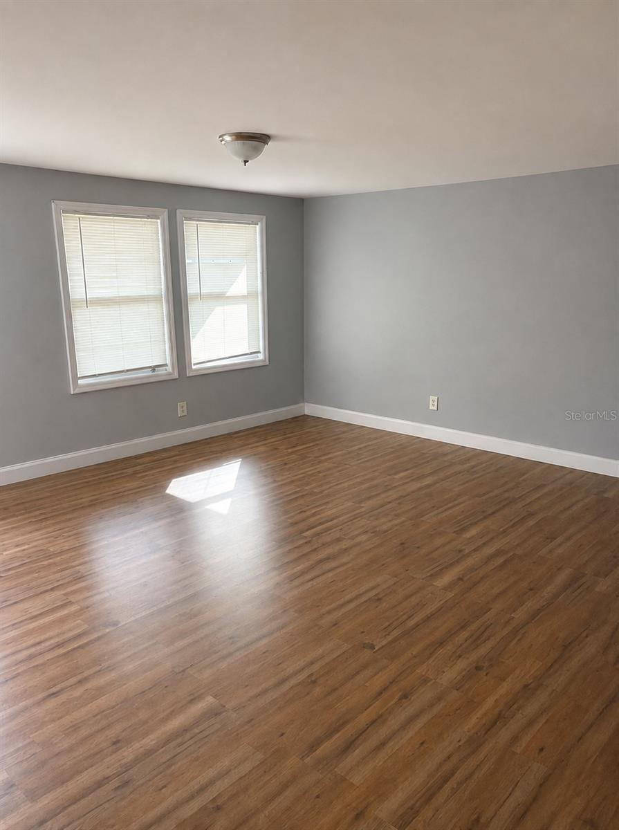 Photo 4 of 407 S Anderson St, Bunnell, FL 32110