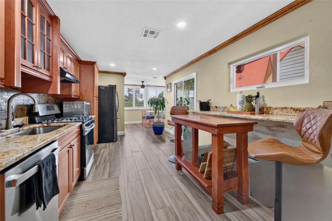 Photo 2 of 881 Catfish Ave, New Smyrna Beach, FL 32169
