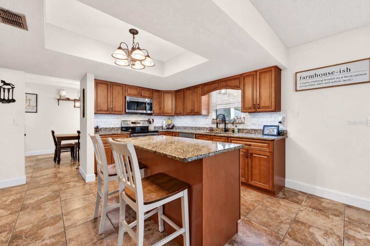 Photo 2 of 222 Pinerock Pl, Port Orange, FL 32127