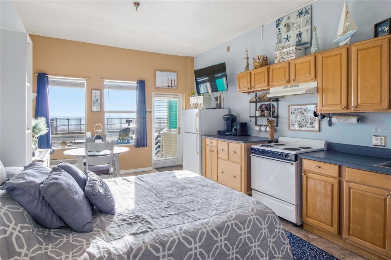 Photo 3 of 701 S Atlantic Ave #112, Daytona Beach, FL 32118